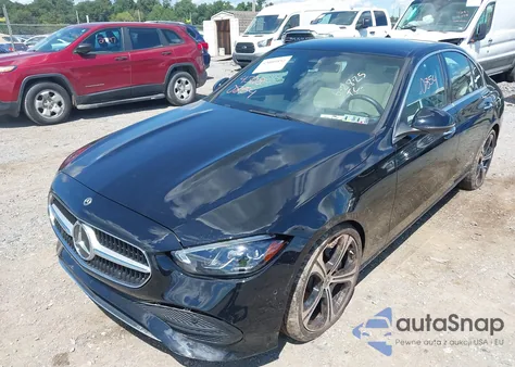 2024 Mercedes-Benz C 300 z USA, uszkodzony, nr VIN W1KAF4HBXRR156819